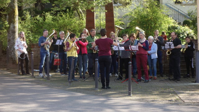 Maibaum setzen 30.04.19 Büdingen